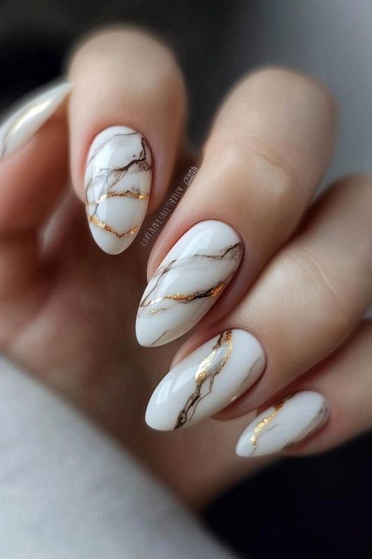 White marble nails