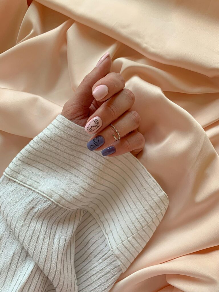 Top 10 French Tip Nails